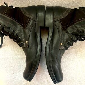 Men's Rugged Dark Leather Boots